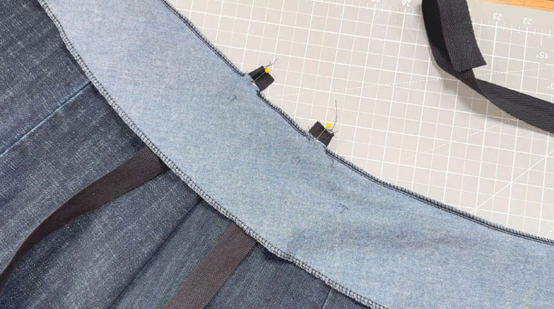 Adding ties to the fabrics as opposed to buttons