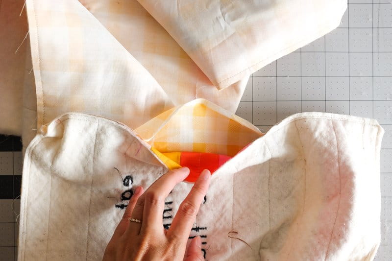 DIY fall quilt table runner material