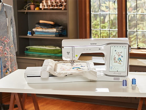 Stellaire2 XE2 embroidery machine using large hoop to create an embroidery pattern in a craftoom. 