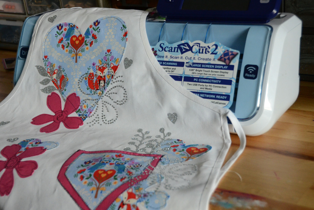 mayf_apron (1)