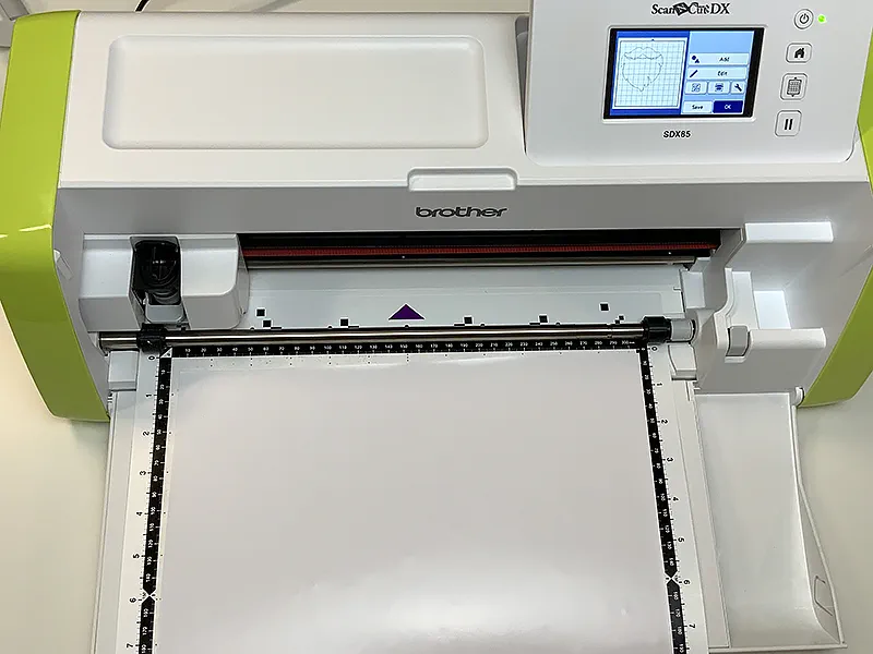 place vinyl on mat