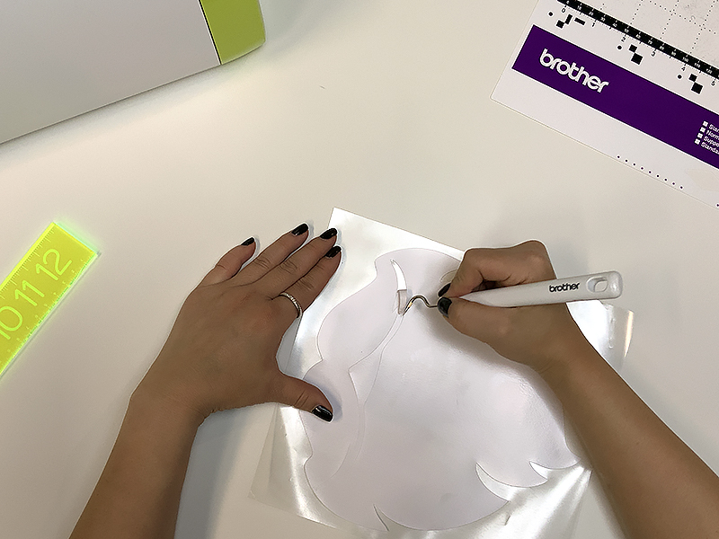 remove vinyl cutouts