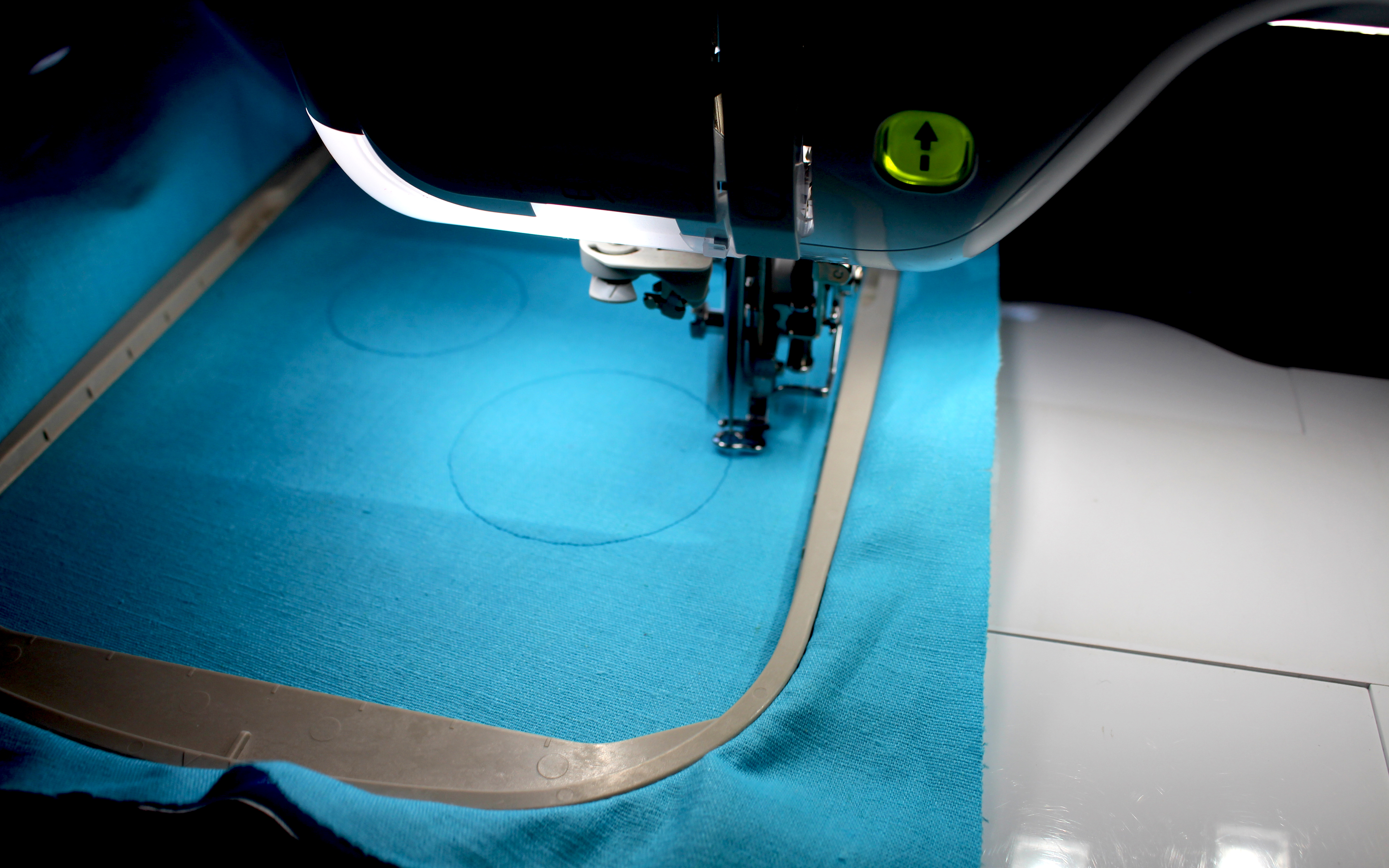 Embroidering circles 29