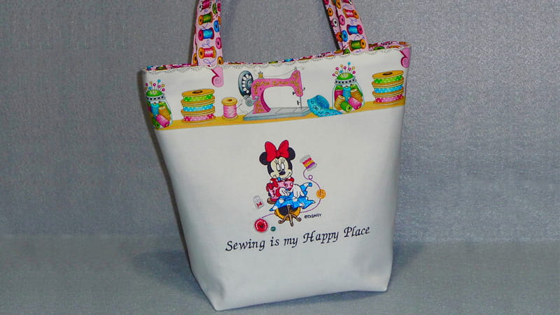 Part 1: Minnie Mouse Grab and Go Tote
