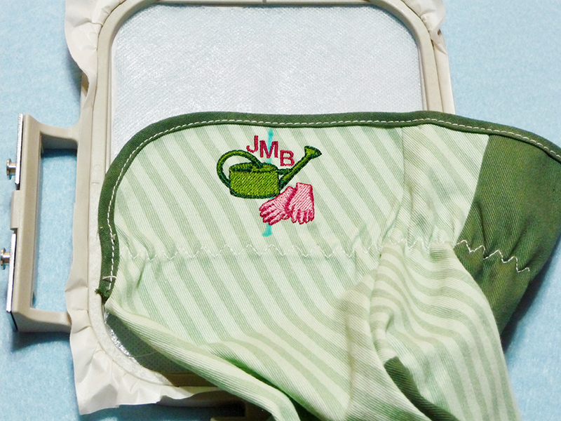 Embroidered Garden Gloves