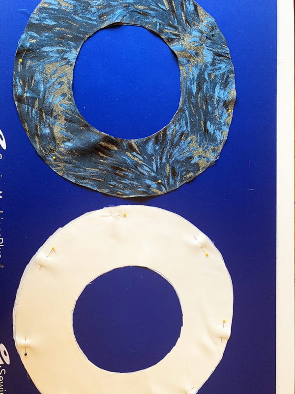 two circles cutout