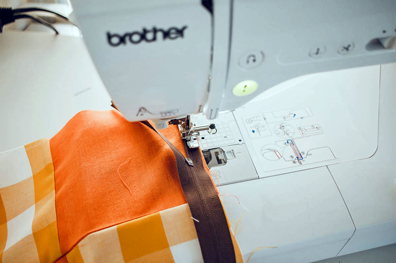 sew zipper on
