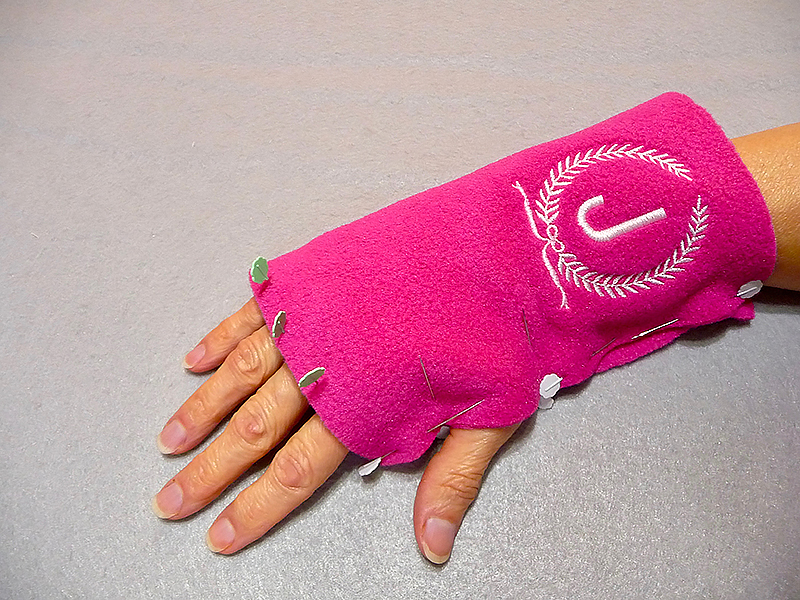 pin fabric for fingers