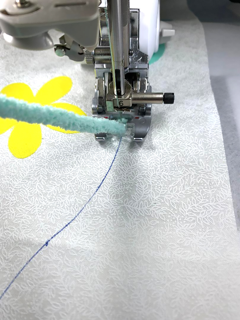 couching for applique
