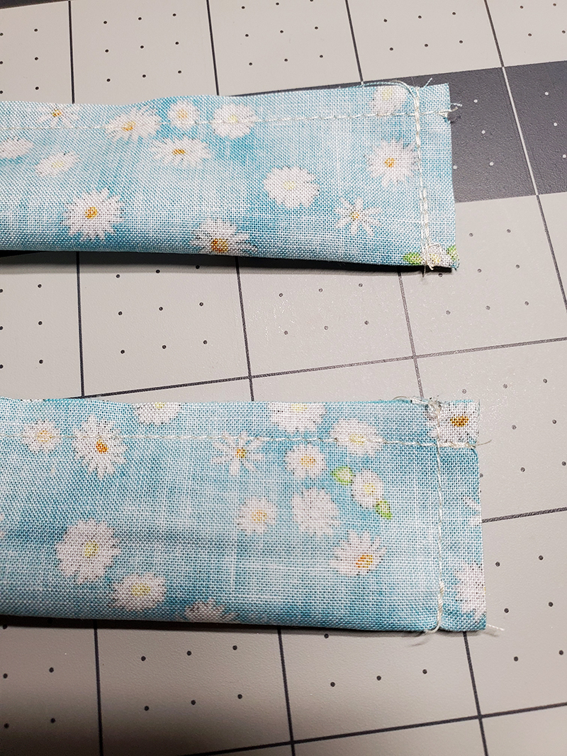 fold second M piece