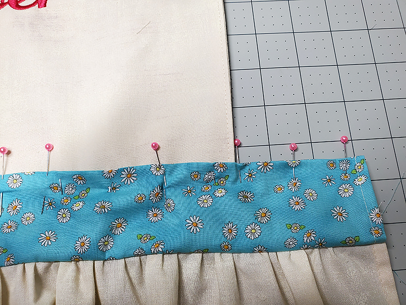 pin waistband to apron